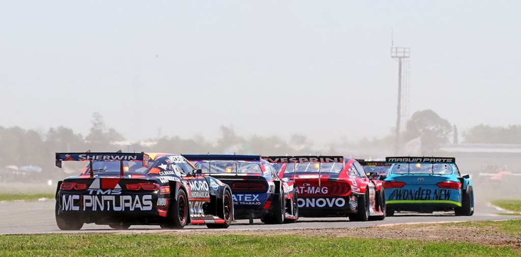 TC: un equipo avanza en la construcción de un flamante Mustang