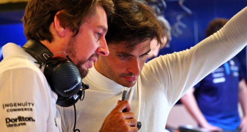 El espa&ntilde;ol Carlos Sainz pilote&oacute; el monoplaza de Williams que usaba Franco Colapinto